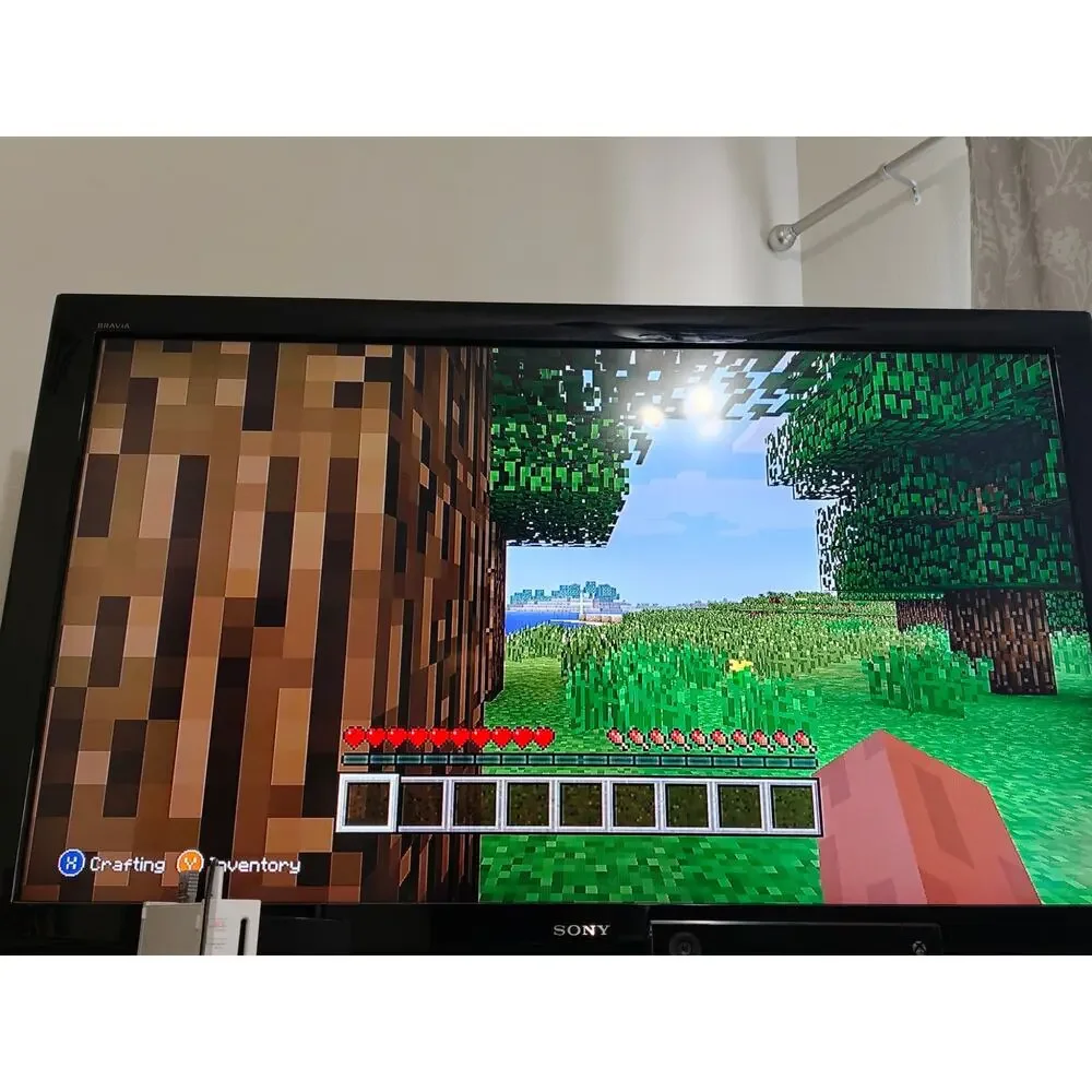 Minecraft Xbox 360 Edition Disc Only – Mojang Sandbox